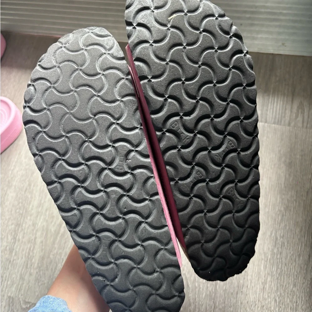 RARE pink classic arizona Birkenstock sandals